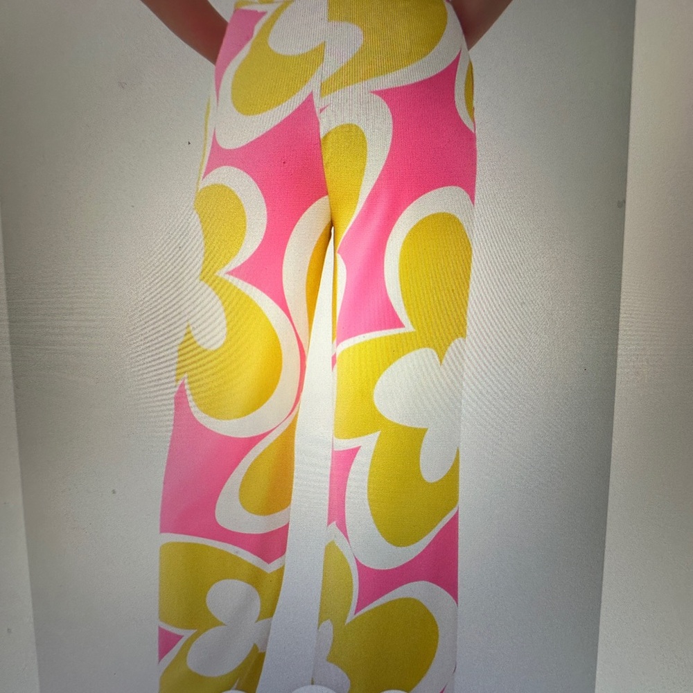 Trina Turk Pink and Cream Pants - Picture 2 of 13
